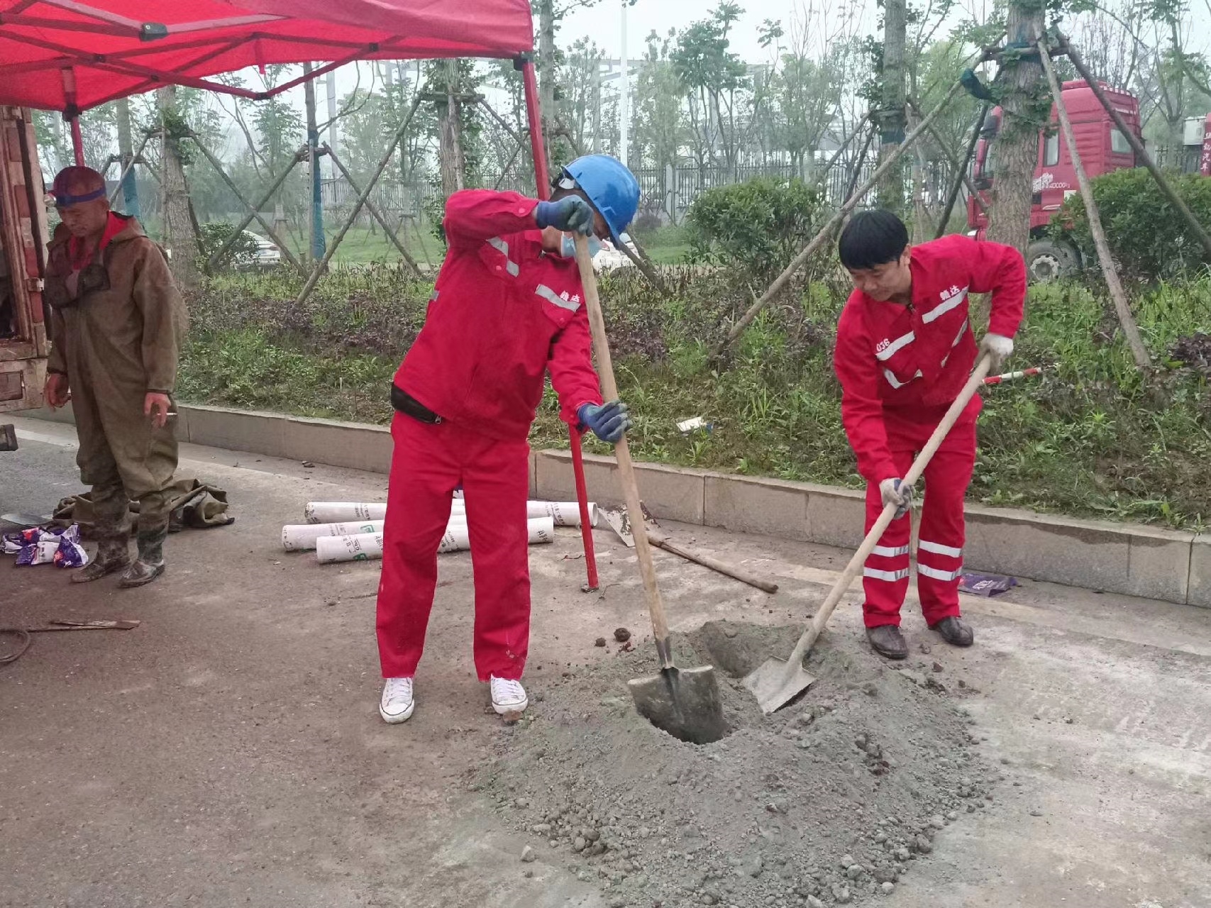 永清管道疏通哪家好】及时进行市政管道清淤